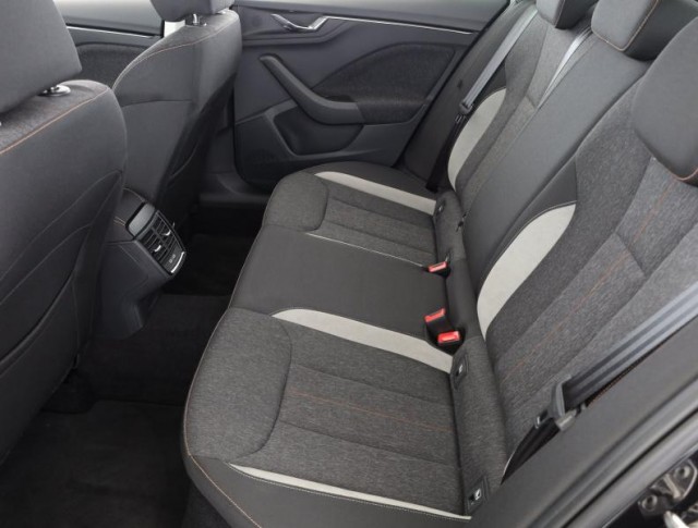Škoda Kamiq  1.0 TSI Style
