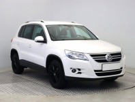 Volkswagen Tiguan  2.0 TSI 