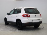 Volkswagen Tiguan  2.0 TSI 
