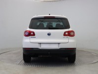 Volkswagen Tiguan  2.0 TSI 
