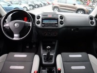 Volkswagen Tiguan  2.0 TSI 