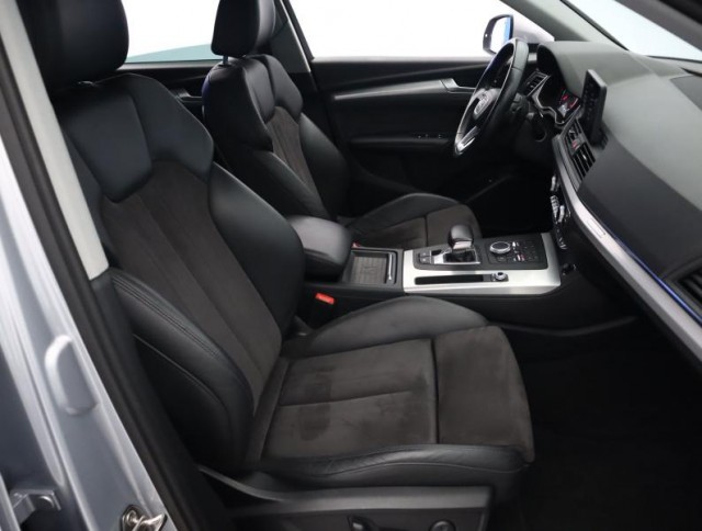 Audi Q5  2.0 TDI sport