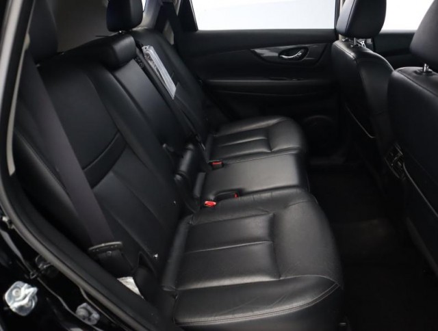 Nissan X-Trail  1.6 dCi 