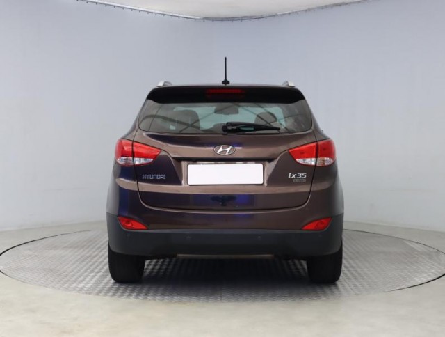 Hyundai ix35  2.0 CRDi 
