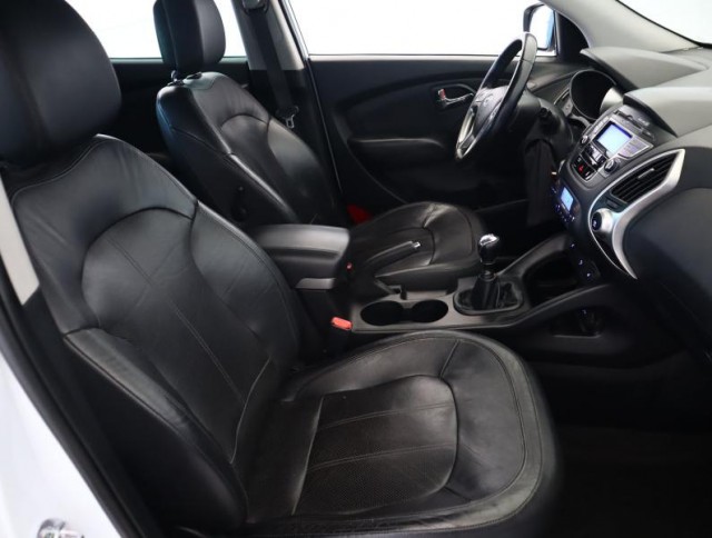 Hyundai ix35  2.0 CRDi 