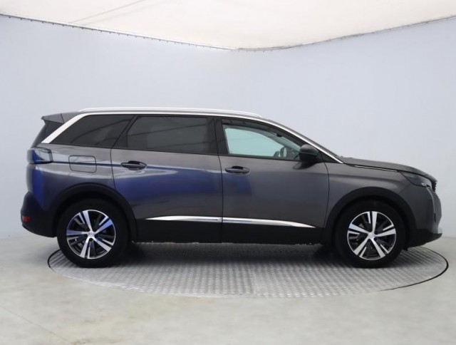 Peugeot 5008  PureTech 130 