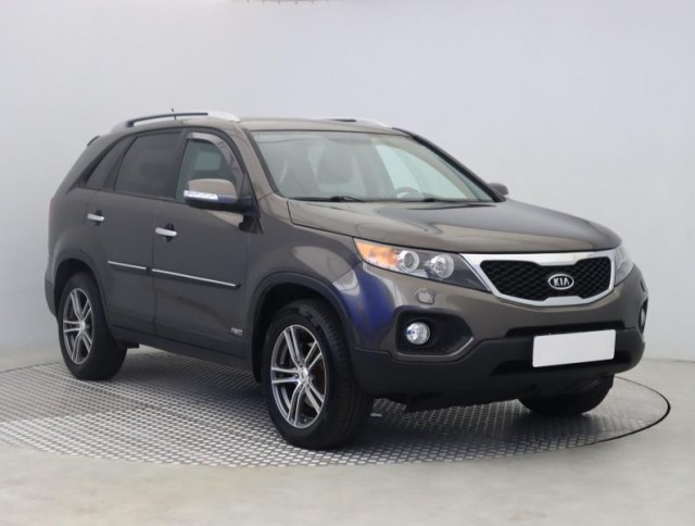 Kia Sorento  2.2 CRDi 