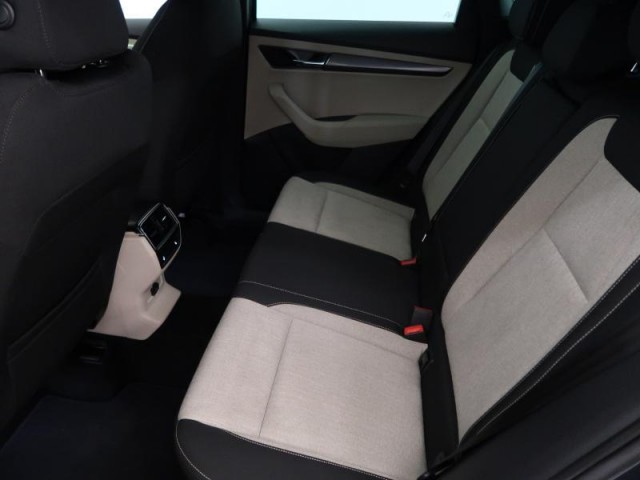 Škoda Karoq  1.5 TSI 