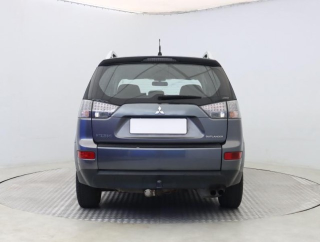 Mitsubishi Outlander  2.0 DI-D 