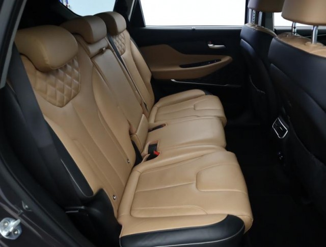 Hyundai Santa Fe  Hybrid Premium