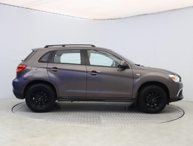 Mitsubishi ASX  1.6 MIVEC Inform
