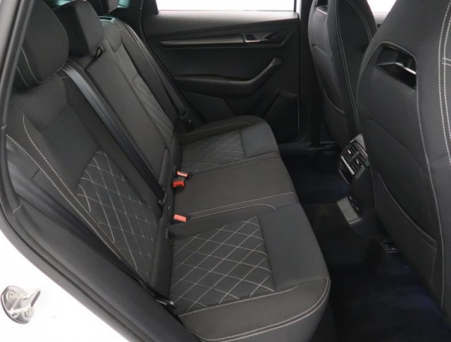 Škoda Karoq  1.5 TSI Sportline