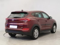 Hyundai Tucson  2.0 CRDi Trikolor
