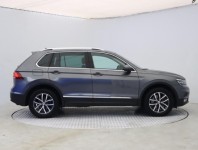 Volkswagen Tiguan  2.0 TSI 