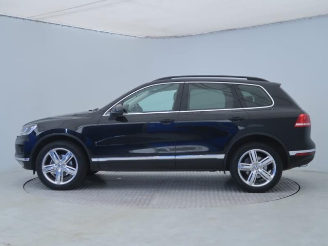 Volkswagen Touareg  3.0 TDI 
