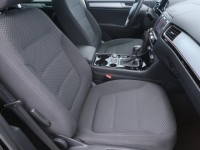 Volkswagen Touareg  3.0 TDI 