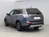 Mitsubishi Outlander  2.2 DI-D Intense