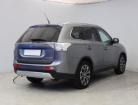 Mitsubishi Outlander  2.2 DI-D Intense