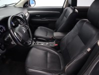 Mitsubishi Outlander  2.2 DI-D Intense