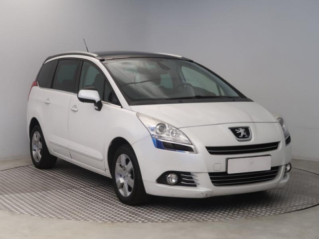 Peugeot 5008  2.0 HDI 