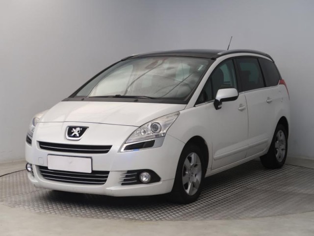 Peugeot 5008  2.0 HDI 
