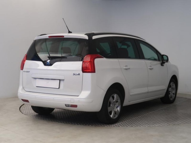 Peugeot 5008  2.0 HDI 