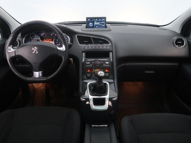 Peugeot 5008  2.0 HDI 