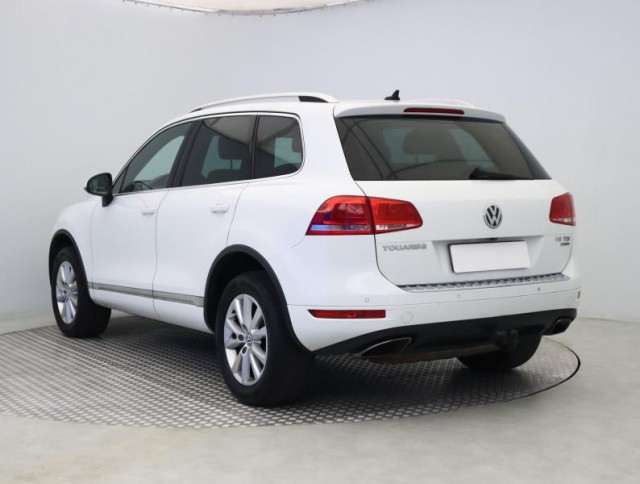 Volkswagen Touareg  3.0 TDI 