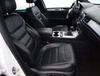 Volkswagen Touareg  3.0 TDI 