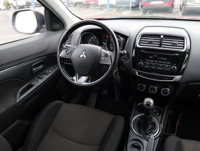 Mitsubishi ASX  1.6 MIVEC 