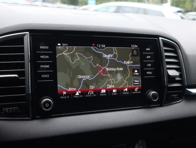 Škoda Karoq  1.5 TSI Style