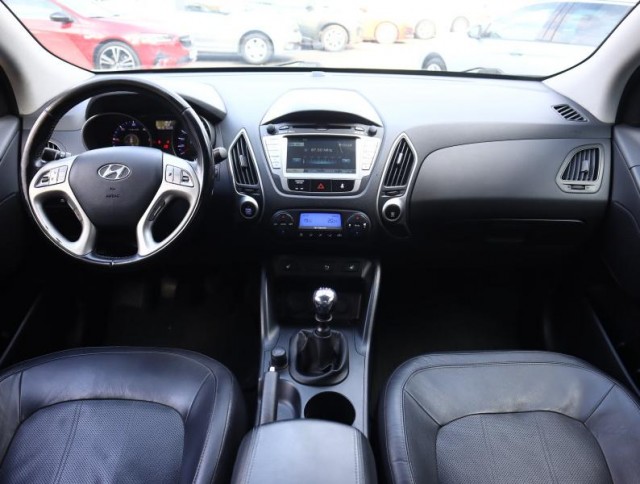 Hyundai ix35  2.0 CRDi 