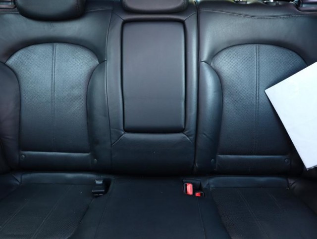 Hyundai ix35  2.0 CRDi 