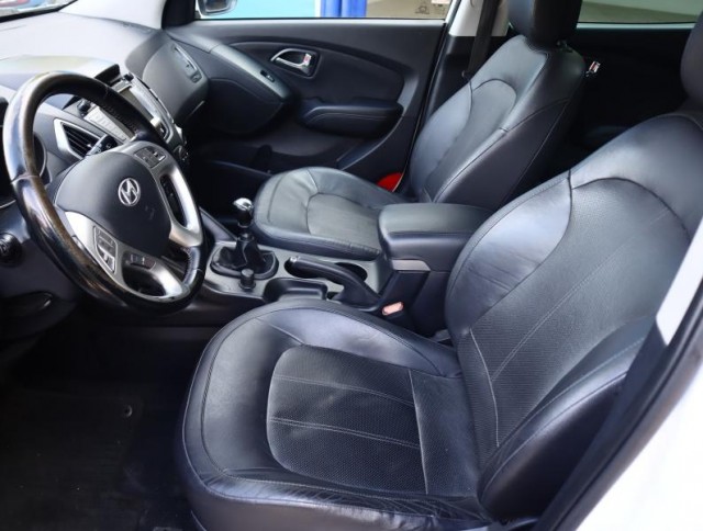 Hyundai ix35  2.0 CRDi 