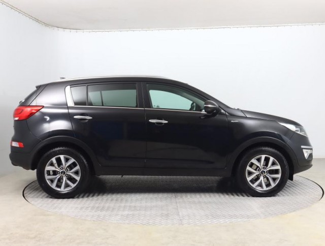 Kia Sportage  2.0 CRDi 