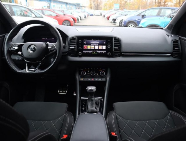 Škoda Karoq  1.5 TSI Sportline