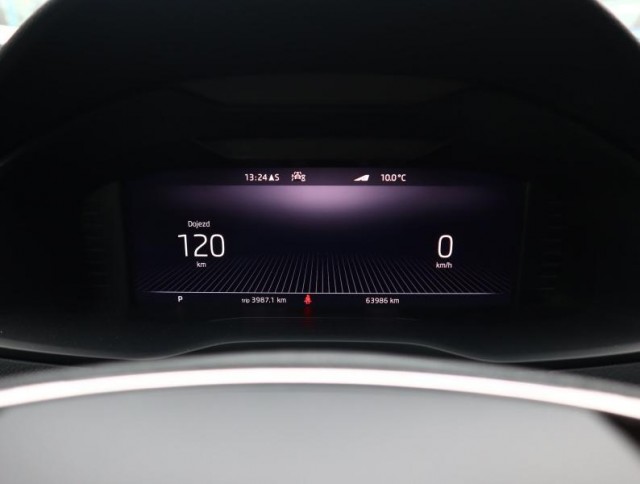 Škoda Karoq  1.5 TSI Sportline