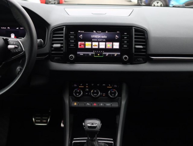 Škoda Karoq  1.5 TSI Sportline