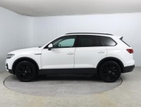 Volkswagen Touareg  3.0 TDI 
