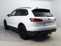 Volkswagen Touareg  3.0 TDI 