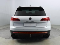 Volkswagen Touareg  3.0 TDI 