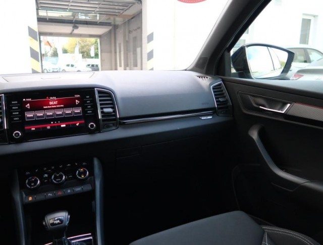 Škoda Karoq  1.5 TSI Sportline