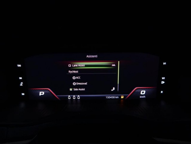 Škoda Karoq  1.5 TSI Sportline