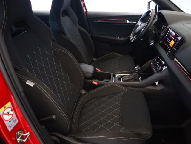 Škoda Karoq  1.5 TSI Sportline