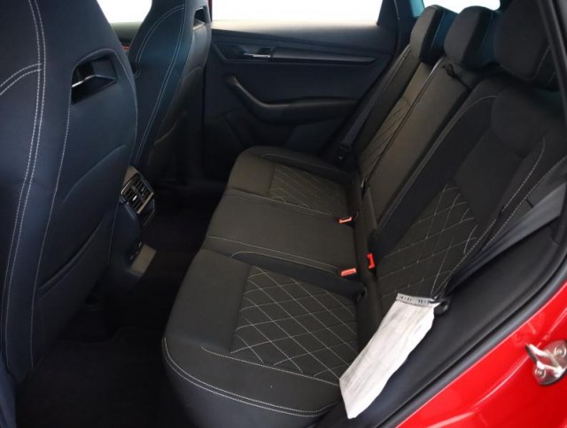 Škoda Karoq  1.5 TSI Sportline