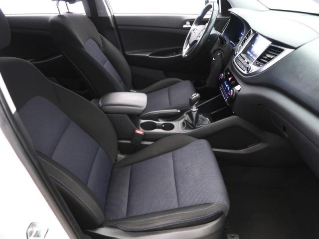 Hyundai Tucson  1.7 CRDi 