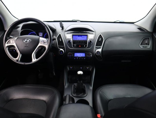 Hyundai ix35  2.0 CVVT 