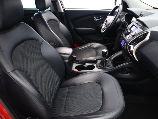 Hyundai ix35  2.0 CVVT 