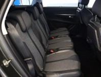 Peugeot 5008  1.5 BlueHDi Allure
