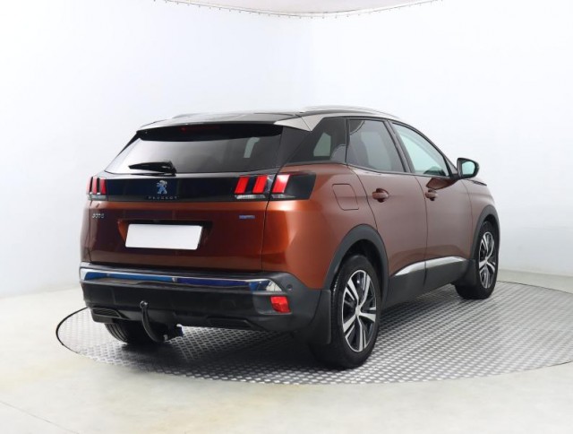 Peugeot 3008  1.2 PureTech Allure